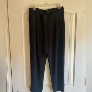 White House Black Market Tapered Black Pajts